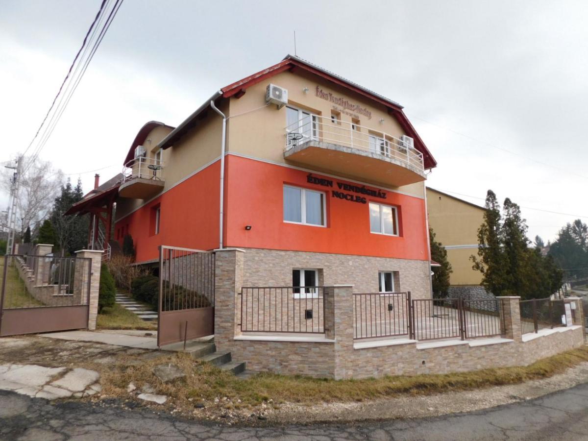Eden Vendeghaz Hotel Miskolc Bagian luar foto