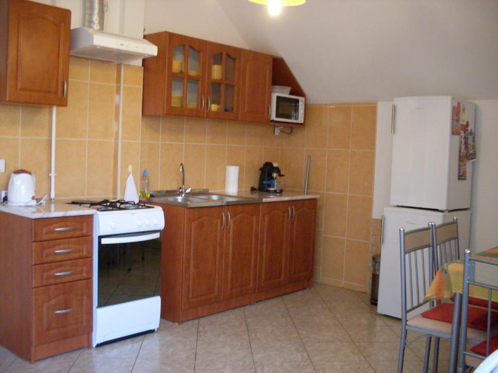 Eden Vendeghaz Hotel Miskolc Ruang foto